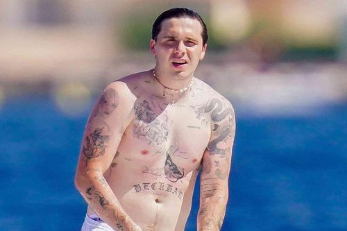 Brooklyn Beckham bị gãy xương