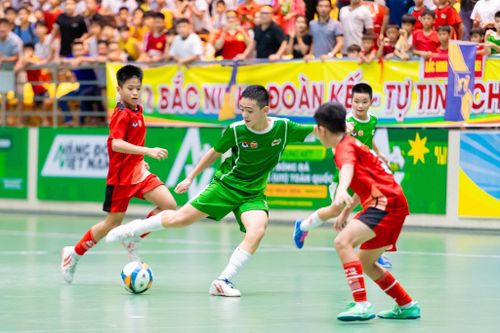 Xác định 4 đội vào bán kết Giải U11 toàn quốc