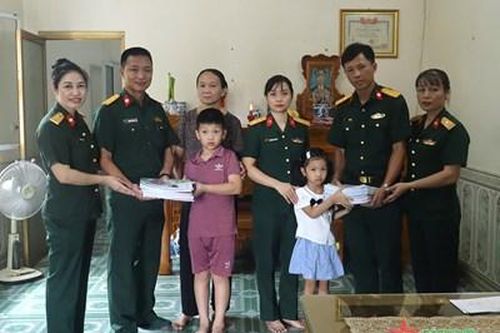 Ân tình trên quê hương Việt Bắc