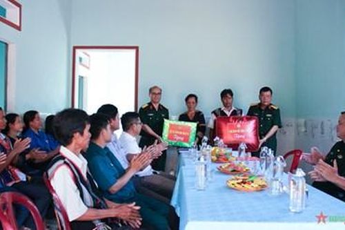 Công ty 74: Khánh thành, bàn giao 2 'Nhà đồng đội' tặng 2 gia đình công nhân và giáo viên