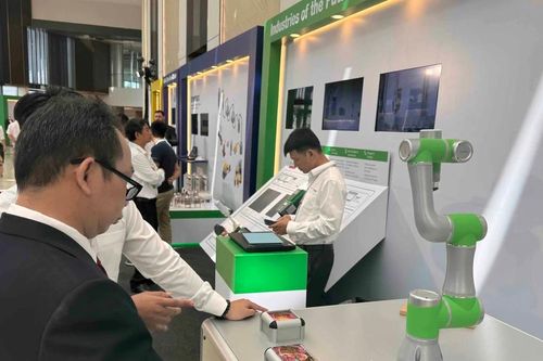 Schneider Electric công bố giải pháp đổi mới sáng tạo, đánh dấu cột mốc 30 năm bền vững tại Việt Nam