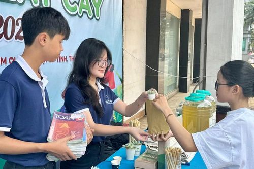 Đổi sách lấy cây, đem tri thức đến với trẻ em nghèo
