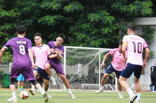 Hơn 300 cầu thủ đến từ 16 đơn vị tranh tài Cup Tạp chí Giao thông vận tải 2024