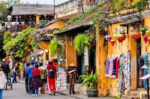 Việt Nam đón 10 triệu lượt khách quốc tế: Còn nhiều dư địa để tăng trưởng