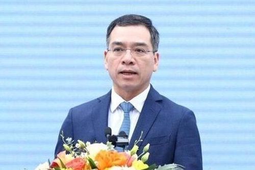 Bản tin 8H: Chánh Văn phòng Bộ Y tế làm Cục trưởng Cục Quản lý khám chữa bệnh