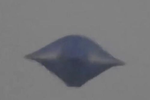 Xôn xao đoạn video 'rõ nhất từ trước đến nay về UFO'
