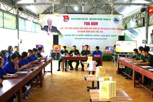 Biên phòng TPHCM khắc ghi lời dạy 'Danh dự là điều thiêng liêng, cao quý nhất' của cố Tổng Bí thư Nguyễn Phú Trọng