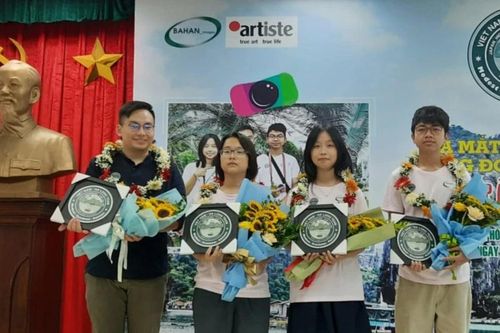 Ba học sinh Việt Nam tham dự festival nhiếp ảnh quốc tế tại Nhật Bản