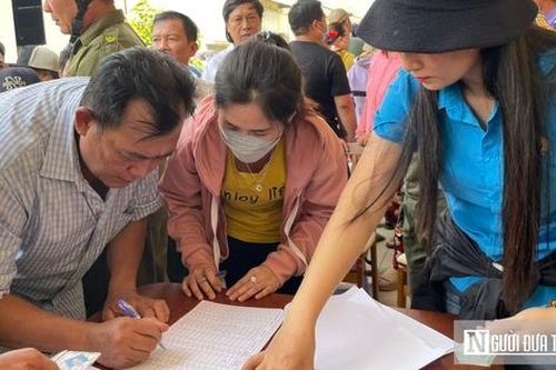Doanh nghiệp nhận 23 tỷ đồng hoàn thuế đã trả 2 tháng nợ lương cho công nhân