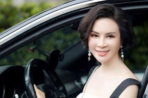 'Nữ hoàng ảnh lịch' Thanh Mai ở tuổi 51: Sắc vóc đáng ghen tỵ