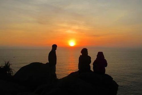 Nơi đón bình minh trên đất liền sớm nhất Việt Nam là đâu?