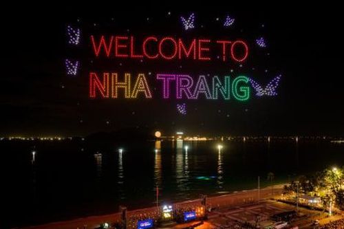Nha Trang tổ chức cuộc thi drone light đầu tiên trên thế giới