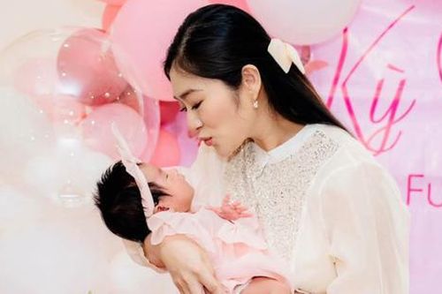 Diễn viên Thanh Trúc hé lộ thông tin hiếm của con gái đầu lòng