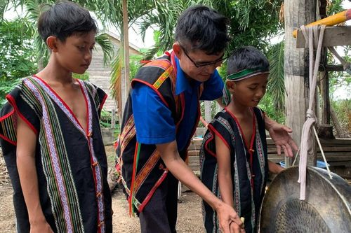 Thế hệ trẻ Gia Lai gìn giữ văn hóa cồng chiêng