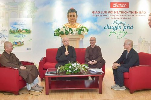 Hòa thượng Thích Thiện Bảo giao lưu và ra mắt sách 'Những chuyến phà qua sông' tại Báo Giác Ngộ