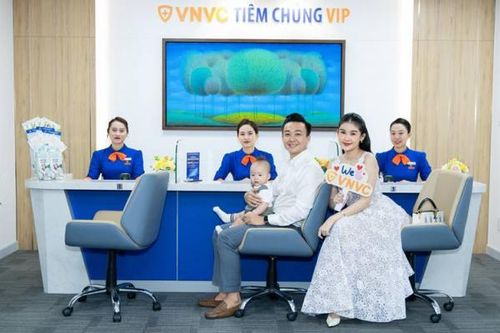8 năm mang vaccine chất lượng cao đến gần hơn với người dân của VNVC