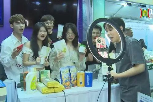 Bán hàng trên TikTok Shop phải tự kê khai thuế