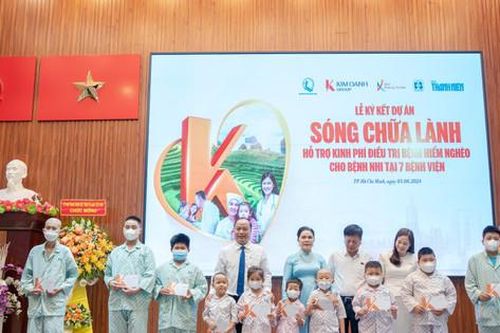 Thêm khoảng 10 tỷ đồng hỗ trợ điều trị bệnh hiểm nghèo cho bệnh nhi