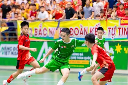 Xác định 4 đội vào bán kết Giải U11 toàn quốc 2024