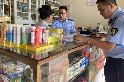 Lào Cai: Xử phạt gần 100 triệu đồng 25 cơ sở kinh doanh thuốc tân dược sai phạm