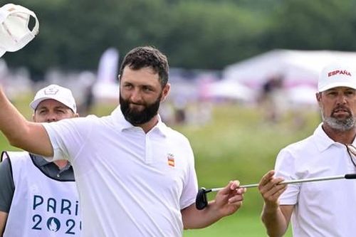 Golf Olympic 2024: Jon Rahm và Xander Schauffele dẫn đầu trước vòng cuối