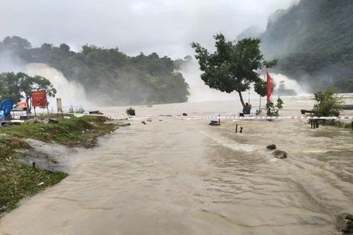 Tour du lịch bị hủy, doanh nghiệp linh hoạt hoàn tiền