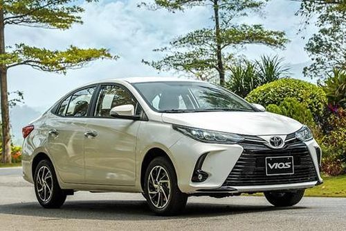 Thị trường ô tô cũ: Khách Việt đang chuộng xe nào?