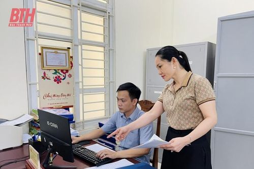 Đảng bộ huyện Mường Lát chú trọng công tác rà soát, sàng lọc, nâng cao chất lượng đảng viên