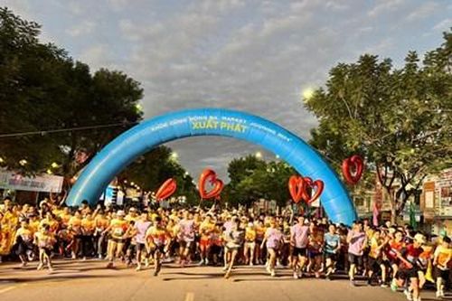 Sôi nổi cùng 'Đông Ba Market Jogging 2024'