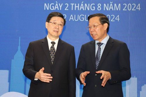 Hong Kong (Trung Quốc) sẵn sàng chia sẻ kinh nghiệm xây trung tâm tài chính quốc tế cho TP.HCM