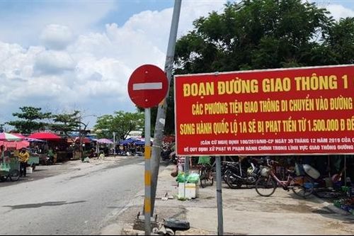 Lúng túng trong giải quyết chợ tự phát ở Thủ Đức