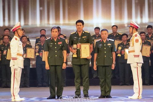 Bộ Chỉ huy Quân sự tỉnh Cà Mau đạt giải Vàng