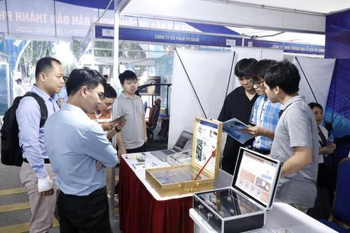 Tin tức đặc biệt trên báo in Hànôịmới ngày 4-8-2024