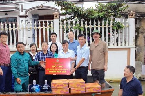 Hội Nông dân Hà Nội chung tay cùng nông dân vùng lũ