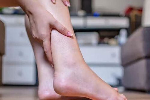 Dùng thuốc huyết áp amlodipine bị phù xử trí thế nào?