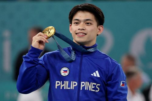 Đông Nam Á ngả mũ trước 'cú đúp vàng' của Philippines