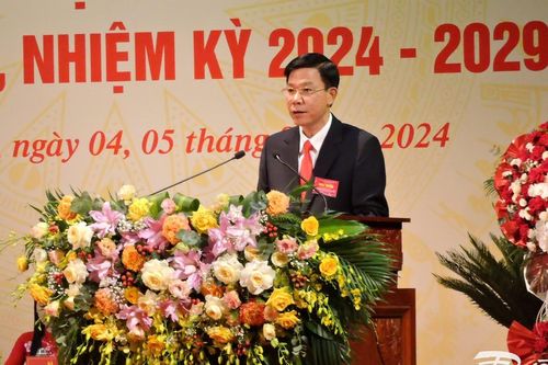Ông Dương Văn Tiến tái cử Chủ tịch Ủy ban MTTQ Việt Nam tỉnh Thái Nguyên