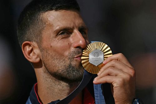 Số tiền Djokovic kiếm được từ tấm HCV Olympic 2024