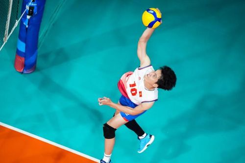 Bích Tuyền ghi gần 90 điểm trước 3 đội nhóm đầu thế giới trong 1 tháng, cơ hội sang châu Âu như Thanh Thúy mở ra