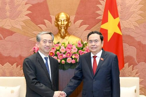 Quan hệ giữa Quốc hội Việt Nam và Nhân đại toàn quốc Trung Quốc không ngừng được củng cố, phát triển, đi vào chiều sâu