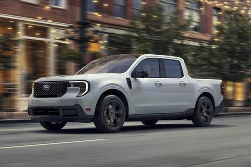 Ford Maverick Lobo 2025 ra mắt 'cực ngầu', giá bán từ 36.595 USD