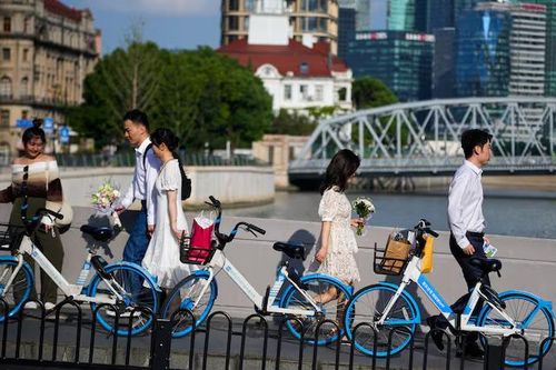 Số cặp kết hôn ở Trung Quốc giảm xuống mức thấp nhất trong 12 năm