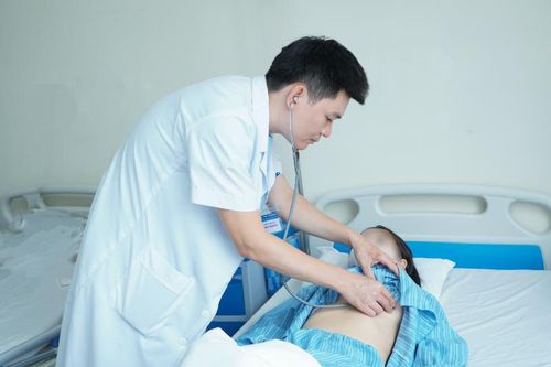 Vá lành trái tim 'tổn thương' cho thiếu nữ nghèo dân tộc Mông
