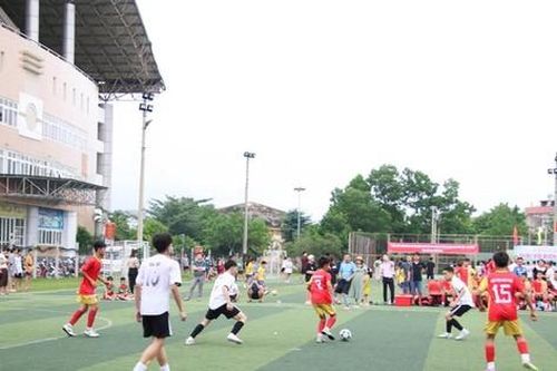 Sôi nổi giải bóng đá thiếu niên nhi đồng Bắc Kạn