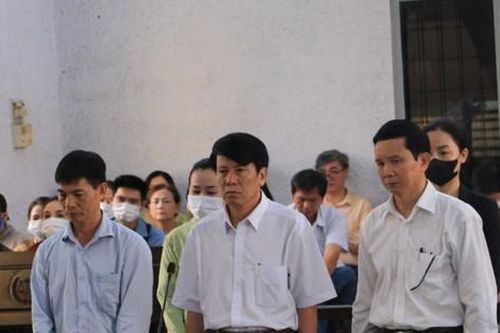Tuyên án cựu giám đốc CDC Đắk Lắk cùng đồng phạm