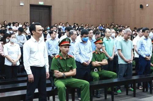 Cựu Chủ tịch Tập đoàn FLC Trịnh Văn Quyết bị tuyên 21 năm tù