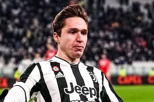 Juventus thẳng tay loại 8 cầu thủ, Chiesa bị đẩy ra đường