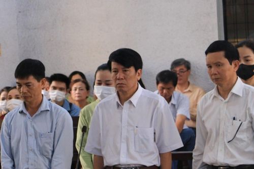 Cựu Giám đốc CDC Đắk Lắk bị phạt 3 năm tù