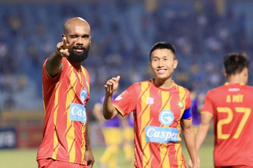 Cầu thủ Thanh Hóa đình công, kiện đội bóng nợ hàng chục tỷ đồng