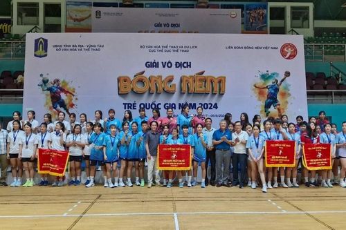 Thành phố Hồ Chí Minh giành ba ngôi đầu tại Giải Bóng ném Trẻ Quốc gia 2024